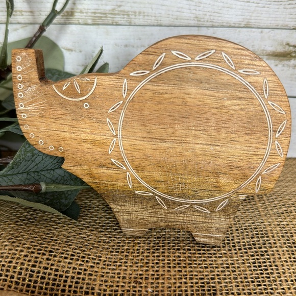 HANDCRAFTED IN INDIA WOODEN ELEPHANT COASTERS 4 PIECE SET - Picture 5 of 12